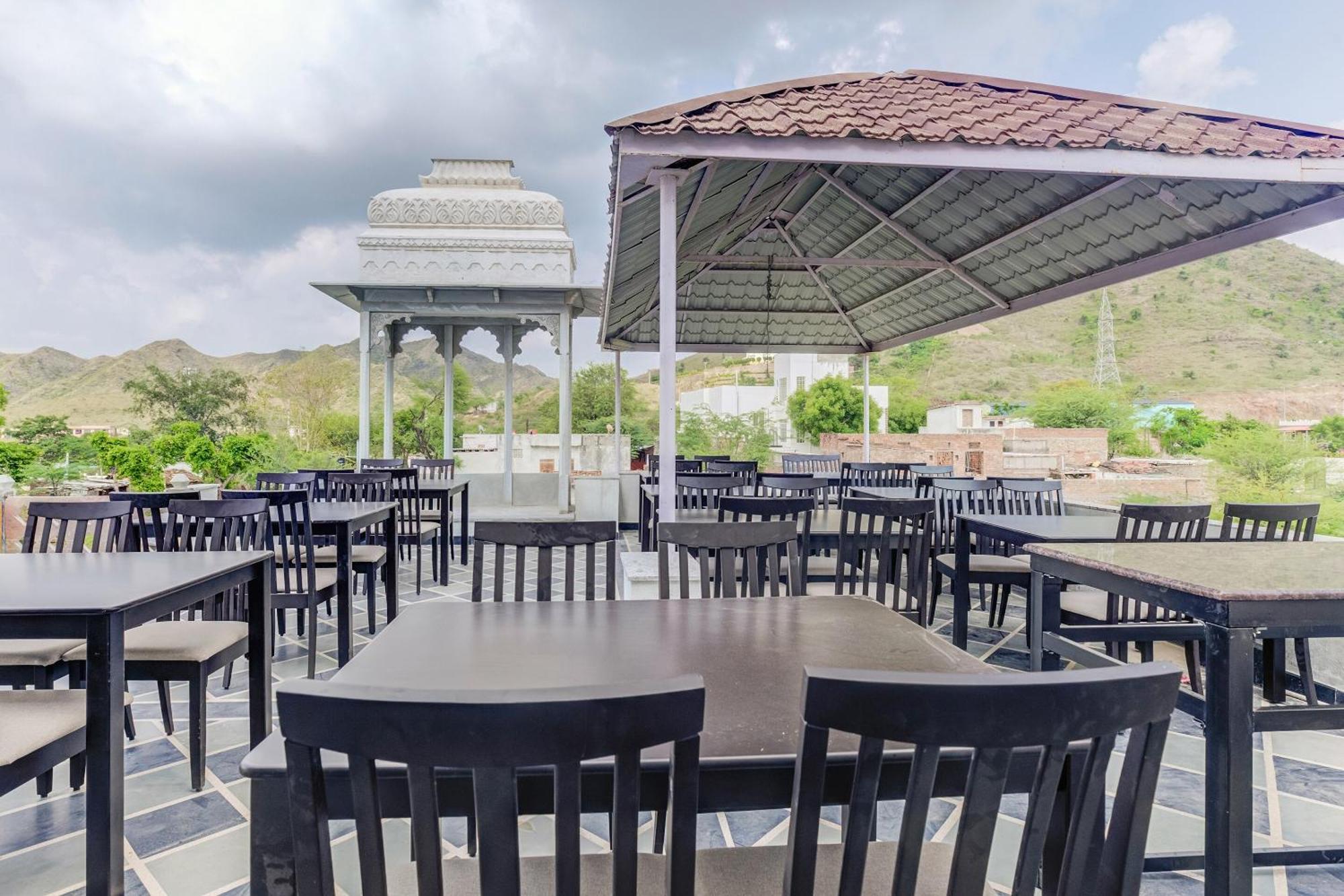 Hotel O Achrol Haveli Sukher อุเดเปอร์ ภายนอก รูปภาพ
