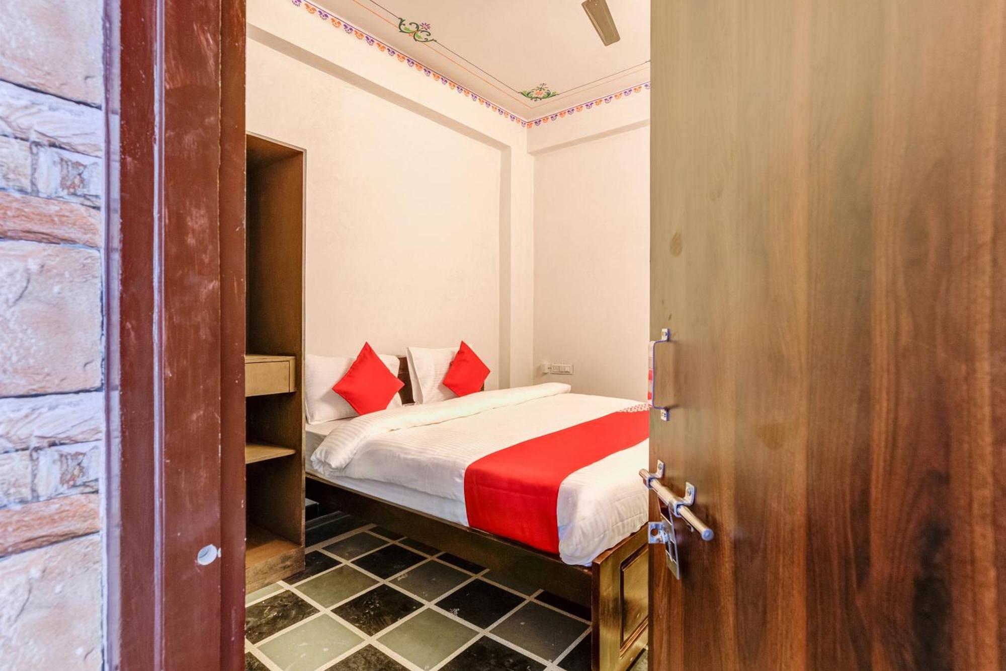 Hotel O Achrol Haveli Sukher อุเดเปอร์ ภายนอก รูปภาพ